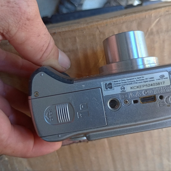 Kodak eazy share Z730 - Picture 3 of 7